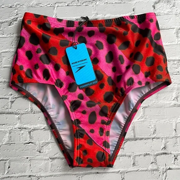 HOUSE OF HOLLAND x SPEEDO | Spandex Bright Cheetah Stripe Pant in Pink M… - Picture 3 of 7